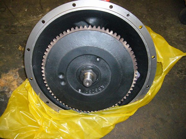 點擊查看詳細信息<br>標題：PTO 取力器 閱讀次數(shù)：7680